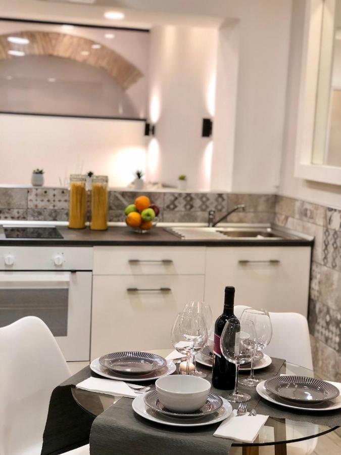 Historical Workshop Apartment - Fico روما المظهر الخارجي الصورة
